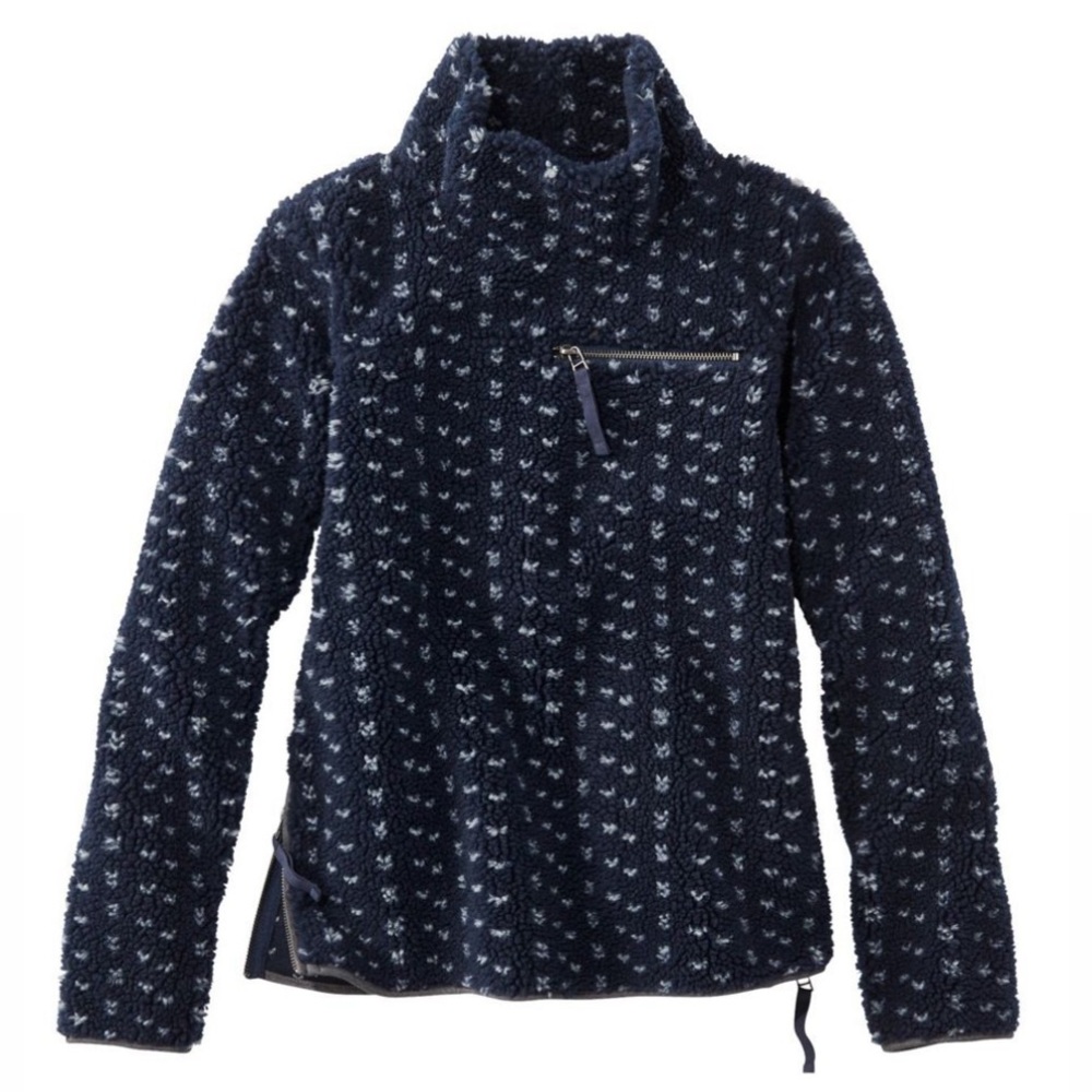LL Bean Navy Signature Fleece Pullover in XS